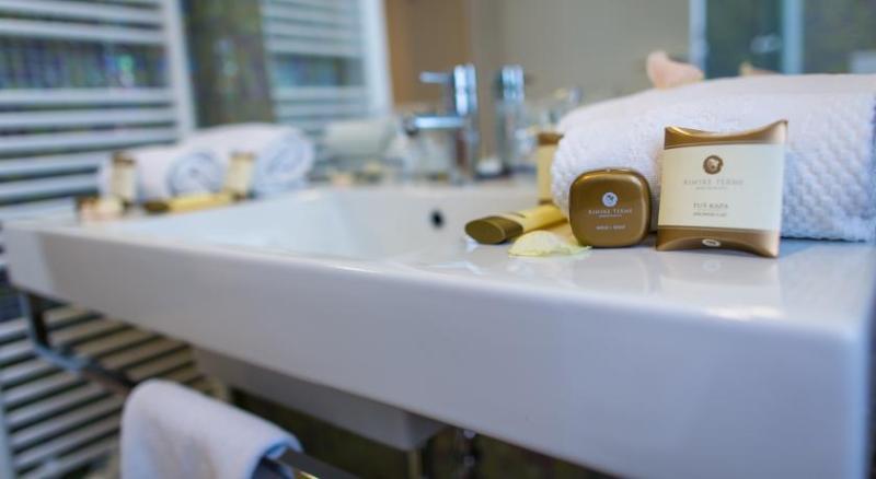 Hotel Rimski Dvor - Rimske Terme 림스키타플레스 외부 사진