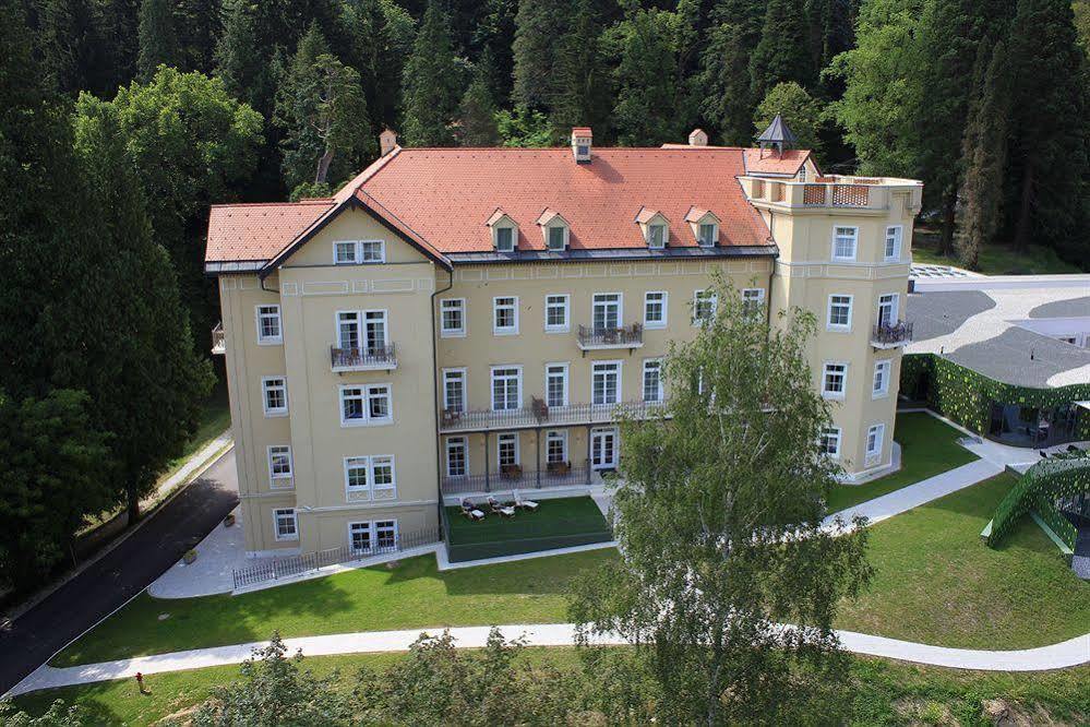 Hotel Rimski Dvor - Rimske Terme 림스키타플레스 외부 사진