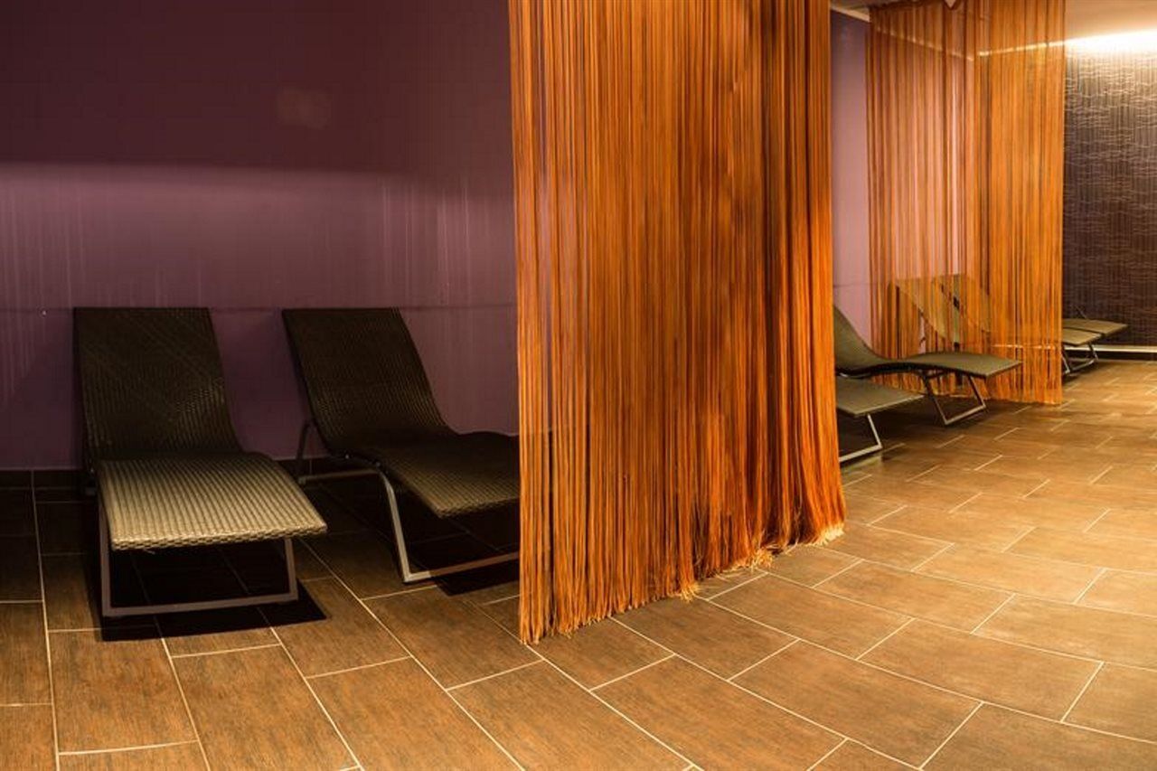 Hotel Rimski Dvor - Rimske Terme 림스키타플레스 외부 사진